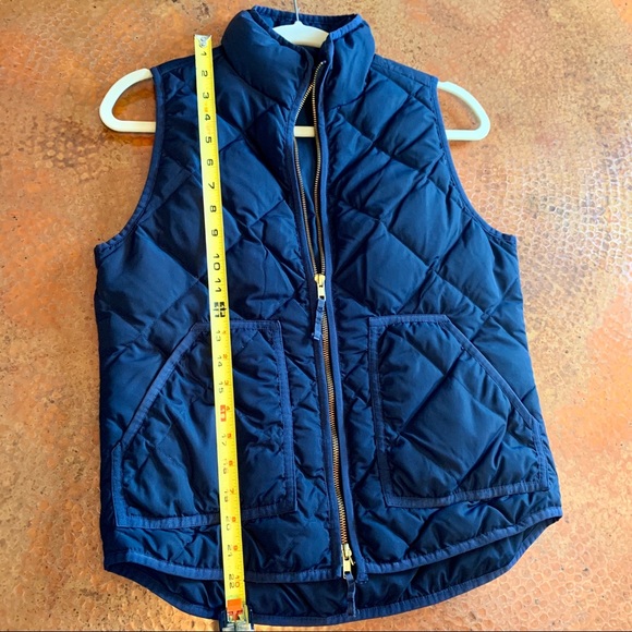 J CREW Navy Puffer Vest - Picture 5 of 8